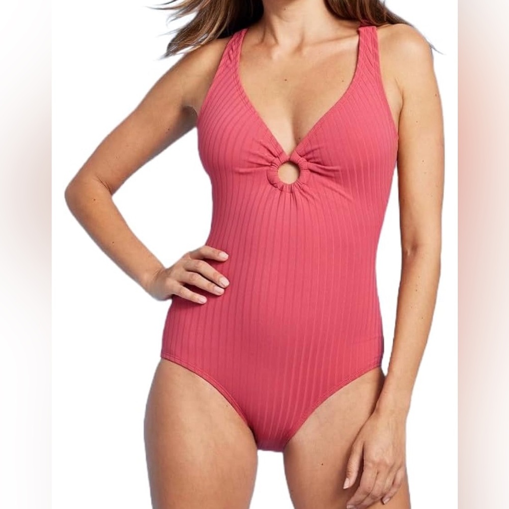 Kona Sol
Women's Wide Ribbed Ring Medium Coverage One Piece Swimsuit